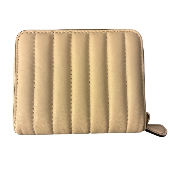 New Coach Small Zip Around Wallet Linear Quilting - Picture 2 of 3